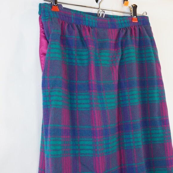 Pendleton Vintage Purple & Green Plaid Wool Skirt - Picture 4 of 6